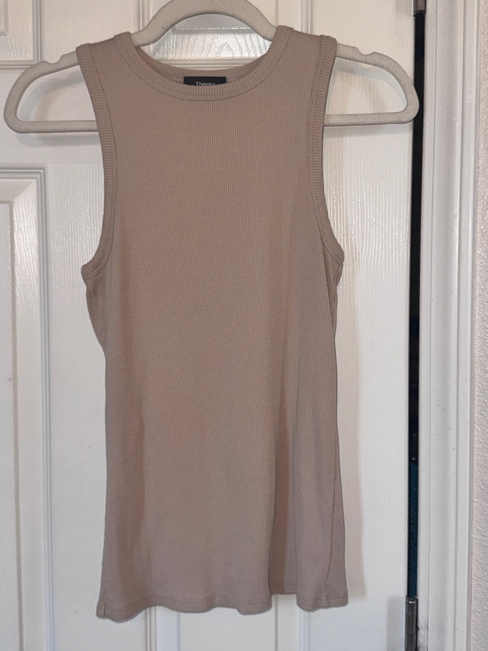 NWOT Theory Ribbed Tank Top - Taupe